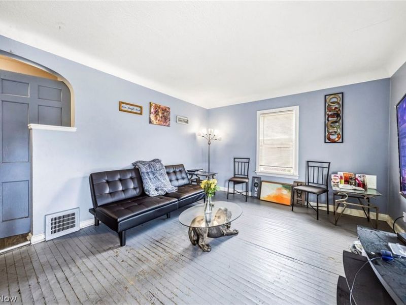 955 Nye Road, Cleveland, OH 44110 Photo 5