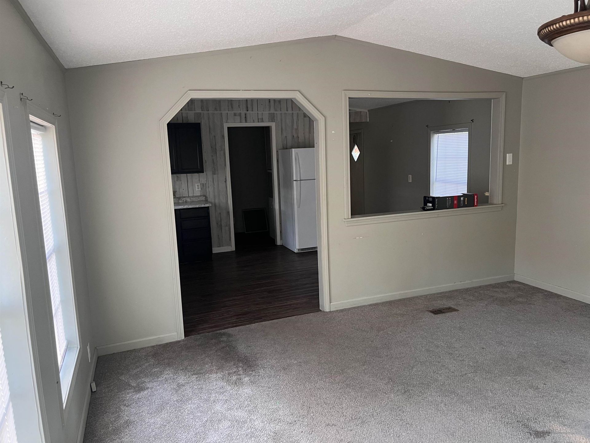 1336 Jones Rd.  Photo 4
