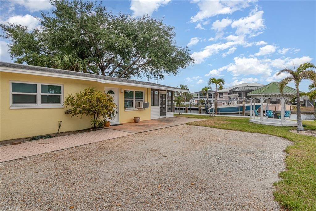 4818 Regal Dr, Bonita Springs, FL 34134 Photo
