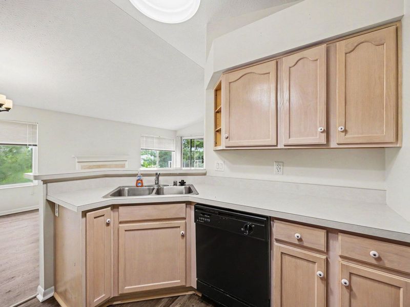 303 Spyglass Court, Unit 304, Wilder, KY 41076 Photo 6
