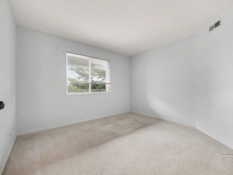 303 Spyglass Court, Unit 304, Wilder, KY 41076 Photo 9