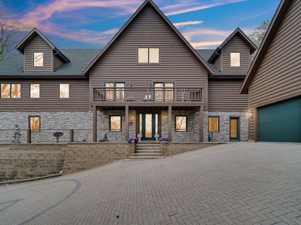 12 Ridge Drive , Chesterton, IN 46304