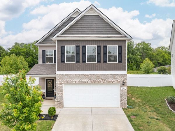 348 Geneva Ln, Columbia, TN 38401