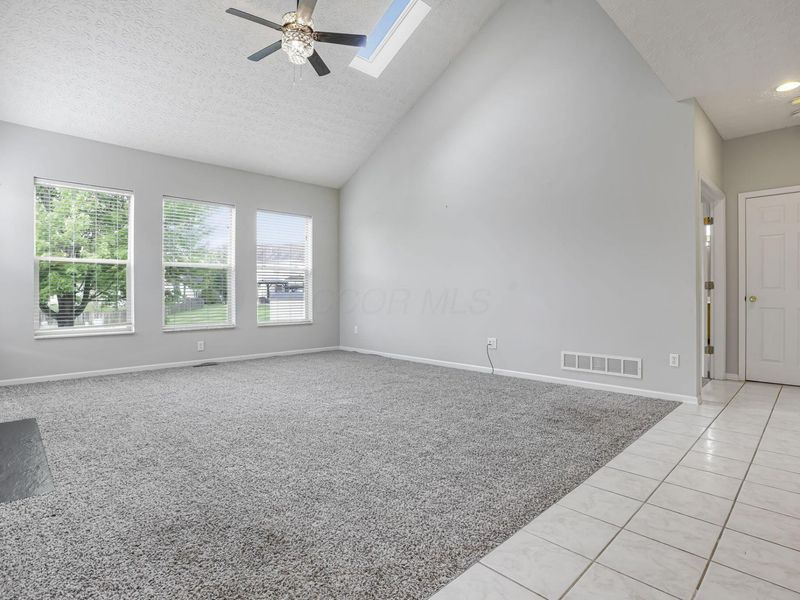 676 Theron Court , Pickerington, OH 43147 Photo 11