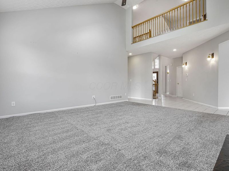 676 Theron Court , Pickerington, OH 43147 Photo 13