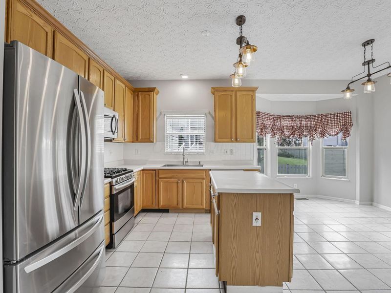 676 Theron Court , Pickerington, OH 43147 Photo 20
