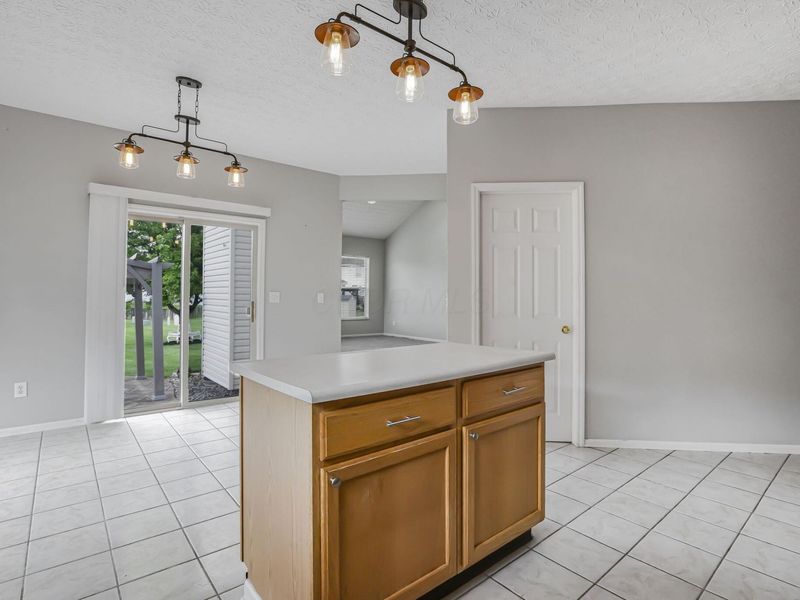 676 Theron Court , Pickerington, OH 43147 Photo 22