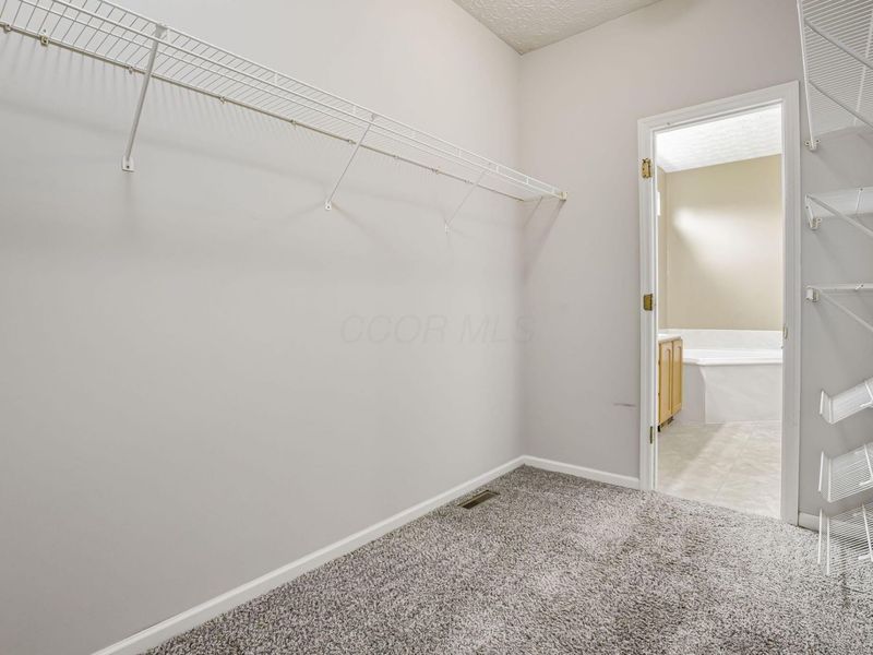 676 Theron Court , Pickerington, OH 43147 Photo 49