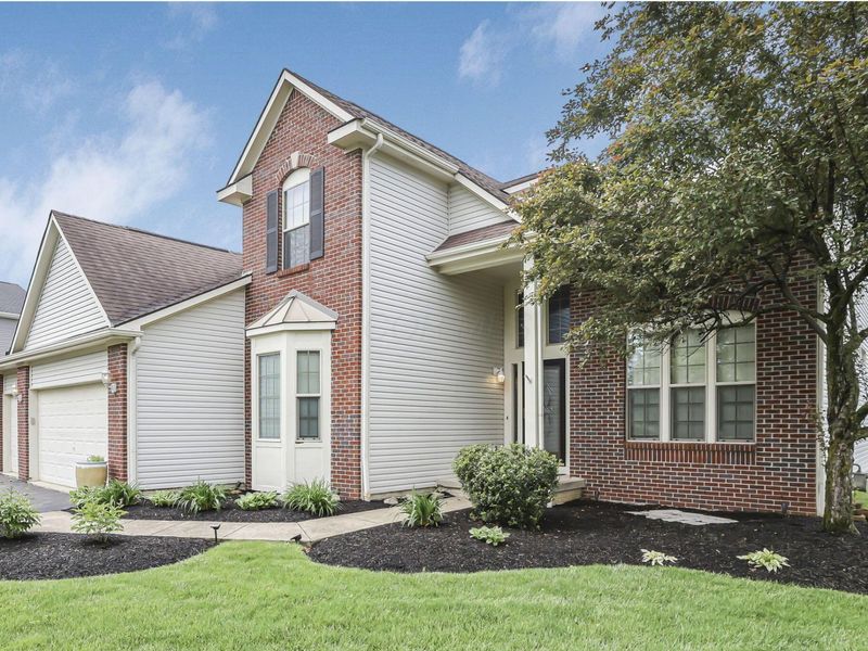 676 Theron Court , Pickerington, OH 43147 Photo 6