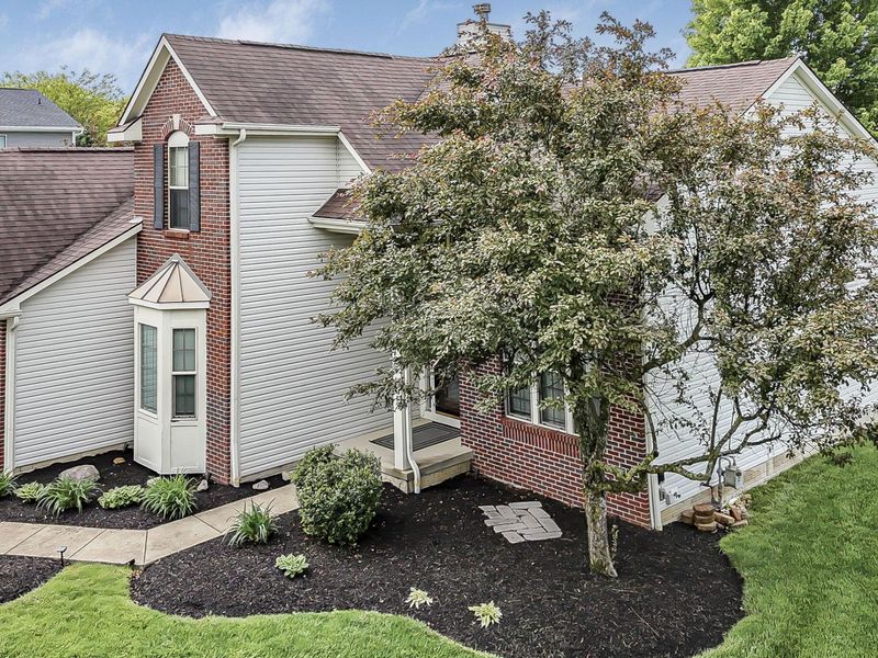 676 Theron Court , Pickerington, OH 43147 Photo 7