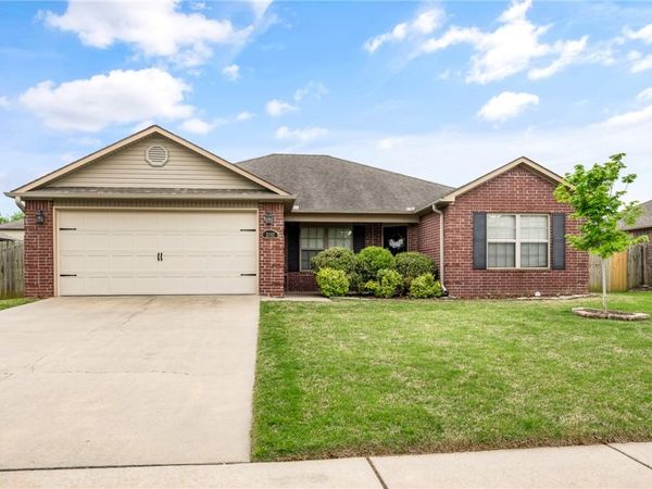 2987 Willow Spring Court , Springdale, AR 72762