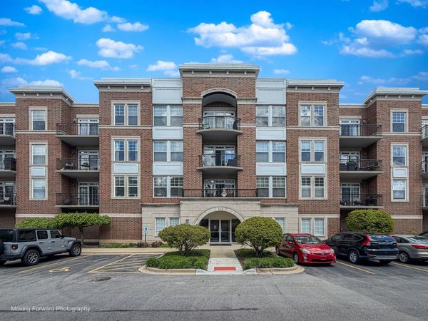 435 W Wood Street , Unit 413A, Palatine, IL 60067