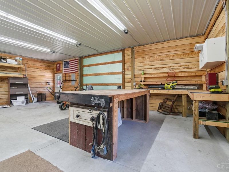 6275 Roundhead, New Vienna, OH 45159 Photo 45