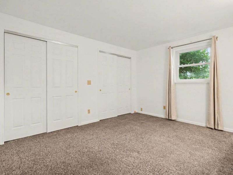 3080 Country Woods Lane, Green Township, OH 45248 Photo 17