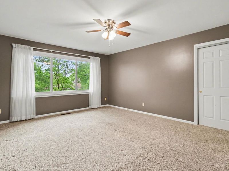 3080 Country Woods Lane, Green Township, OH 45248 Photo 19