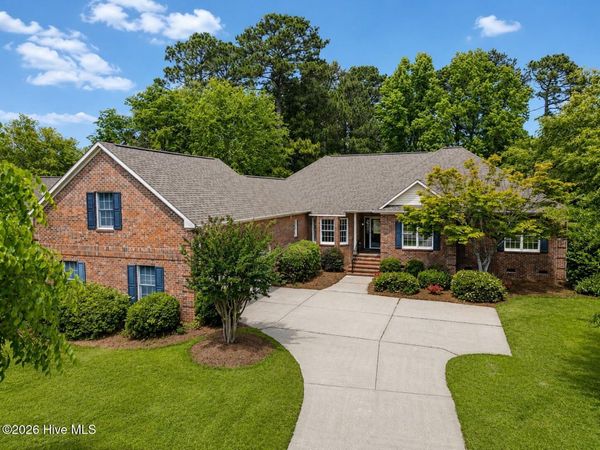 606 Taberna Circle, New Bern, NC 28562