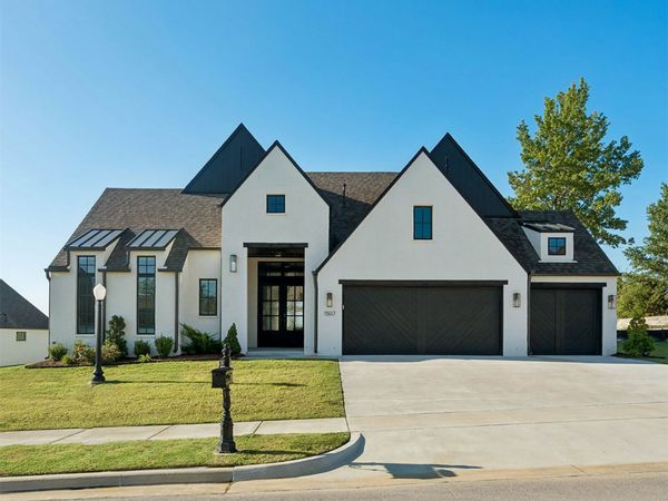 1507 Cedarwood Drive, Claremore, OK 74017