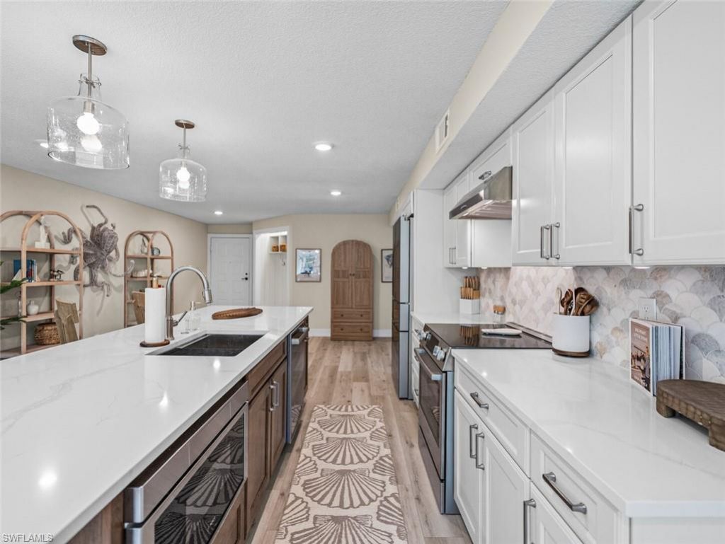 4082 Belair Ln , Unit 11, Naples, FL 34103 Photo
