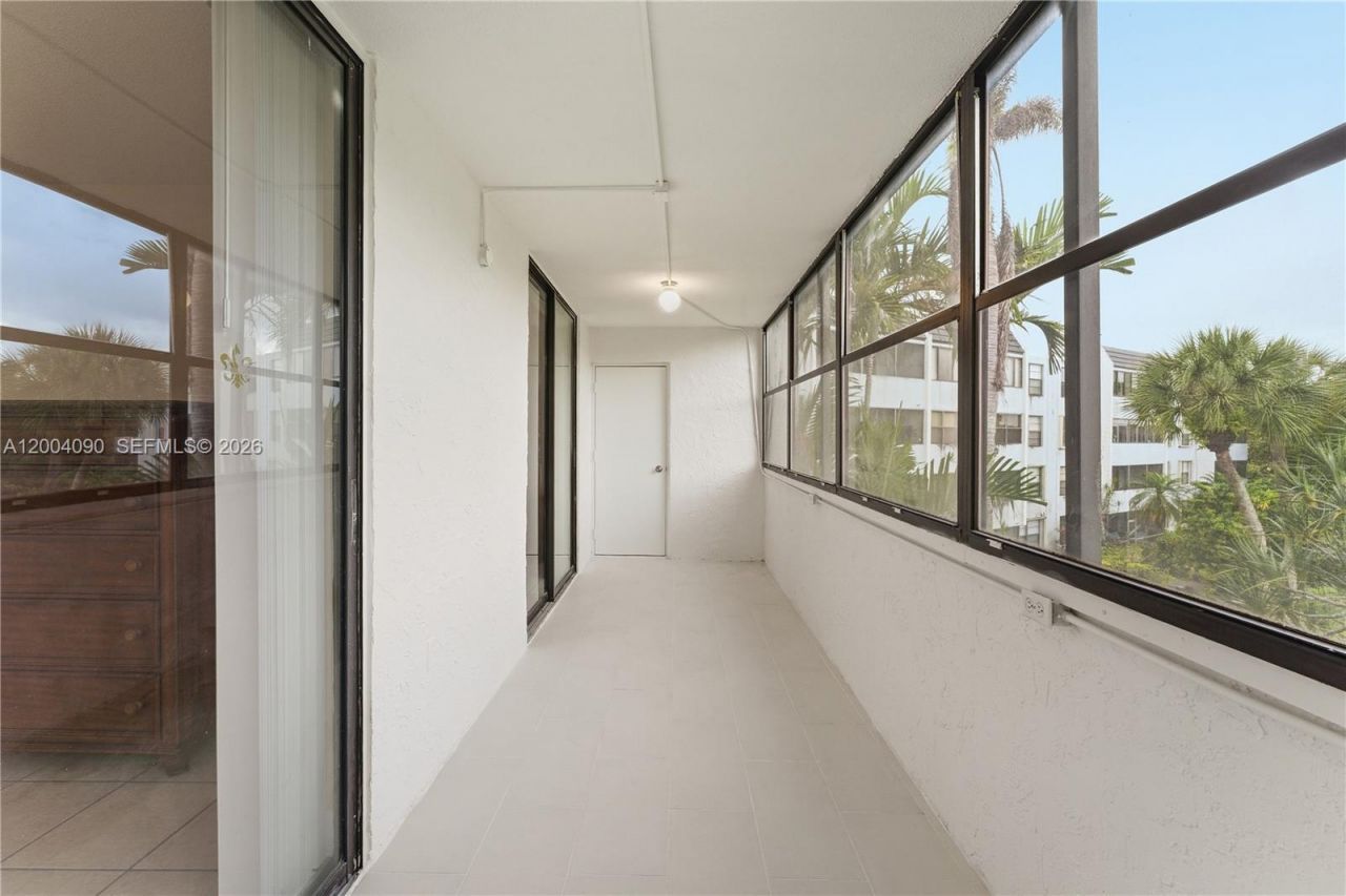 10852 N Kendall Dr , Unit 312, Miami, FL 33176 Photo