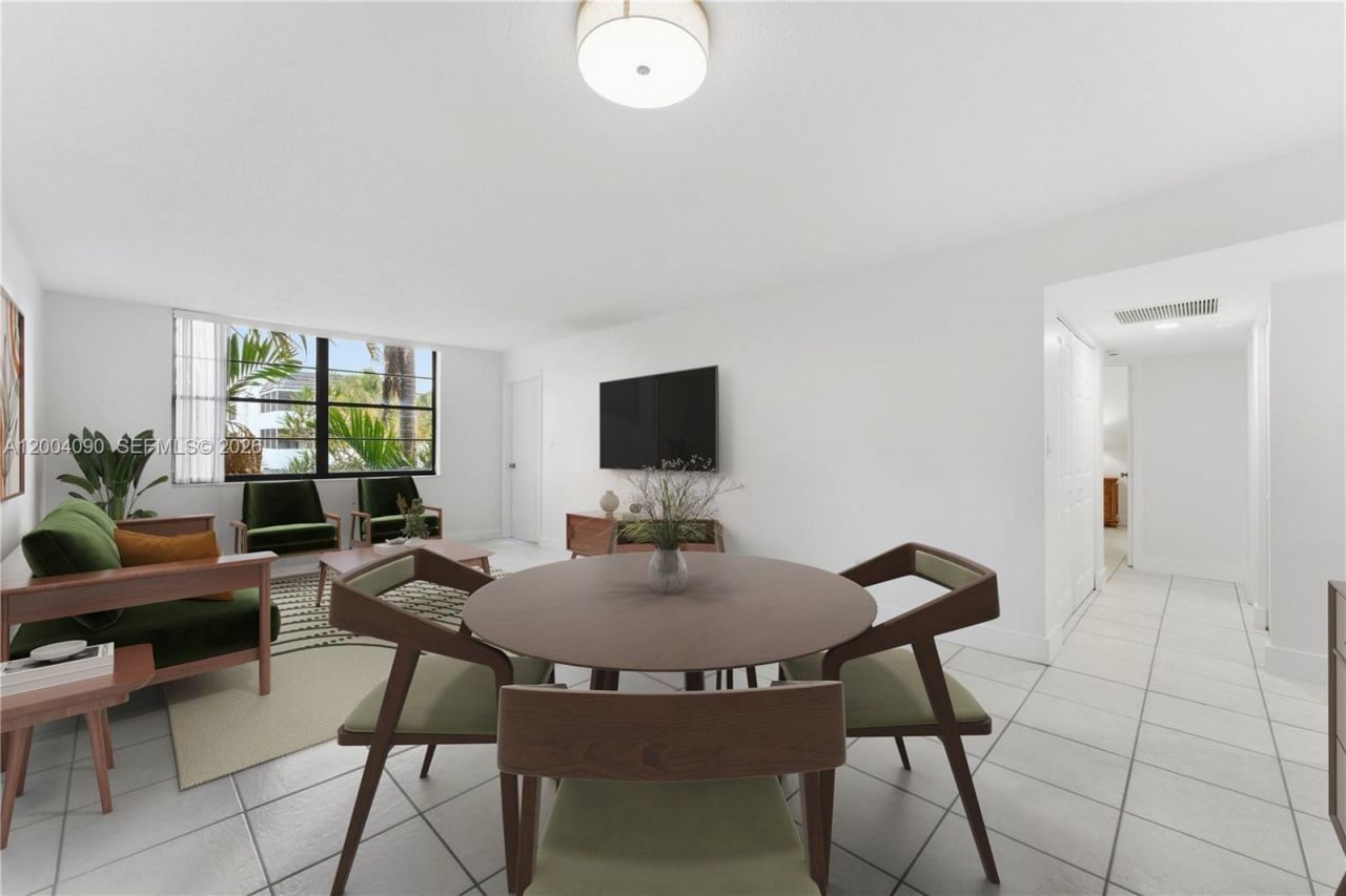 10852 N Kendall Dr , Unit 312, Miami, FL 33176 Photo