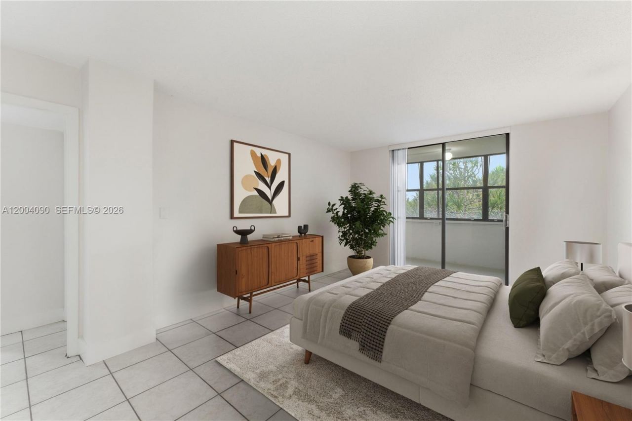 10852 N Kendall Dr , Unit 312, Miami, FL 33176 Photo