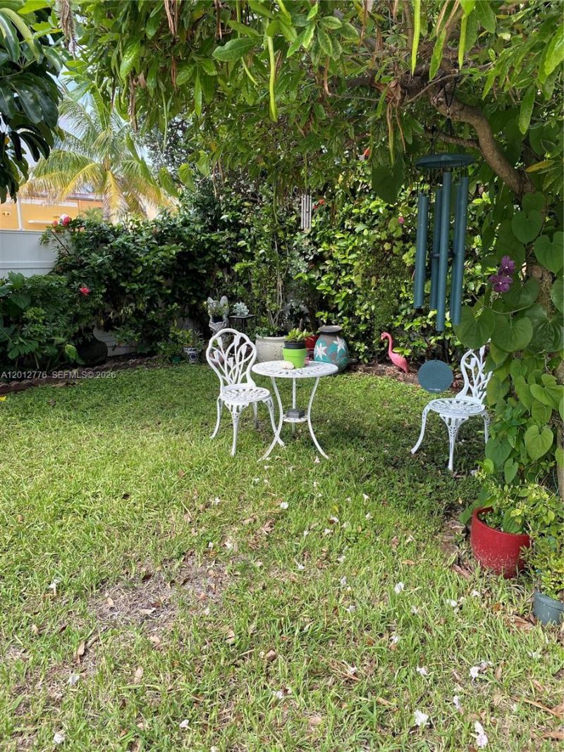 326 Roosevelt St 1-5 , Unit 1, Hollywood, FL 33019 Photo