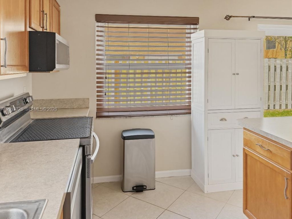 6001 NW 43rd Ter, Coconut Creek, FL 33073 Photo