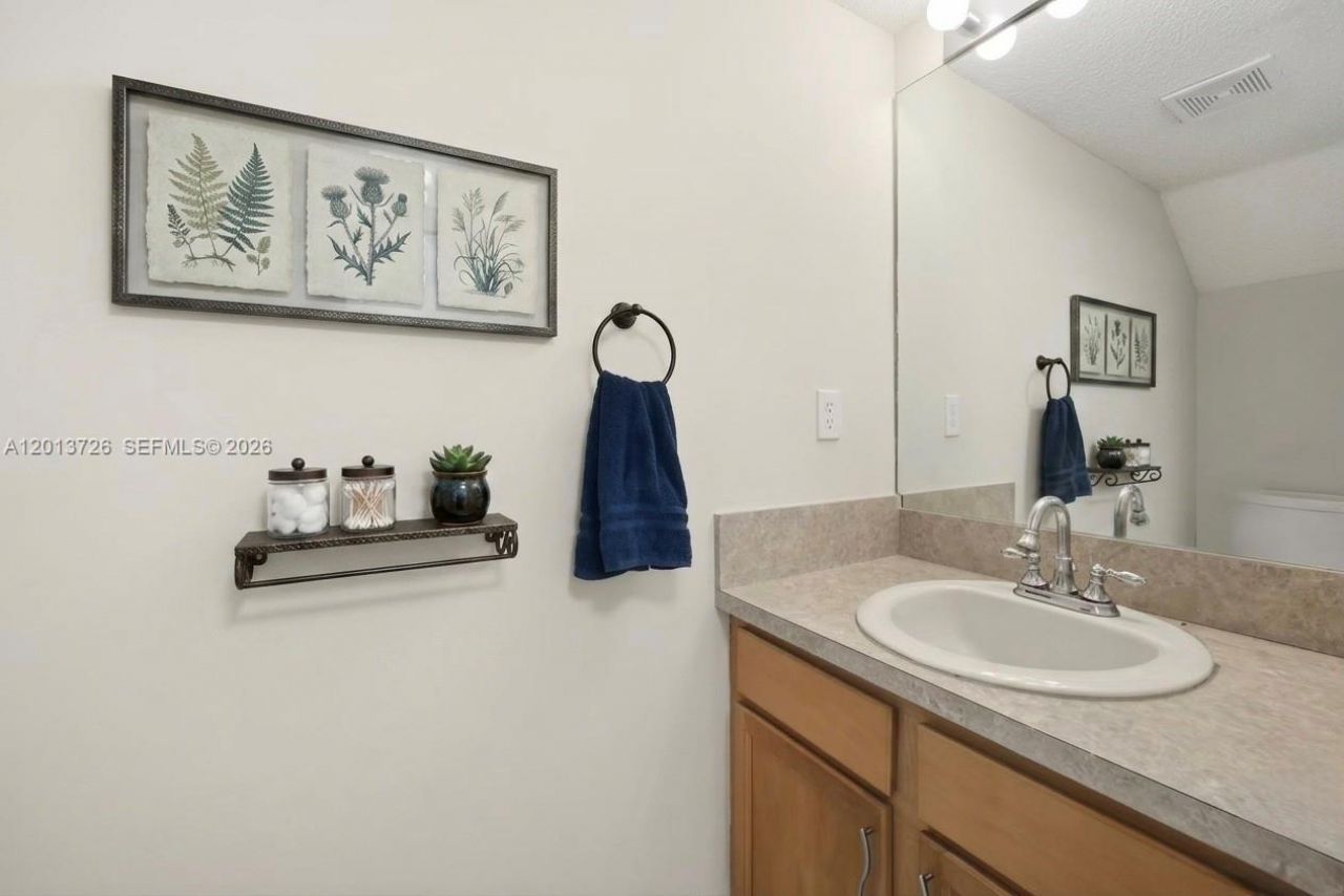 6001 NW 43rd Ter, Coconut Creek, FL 33073 Photo