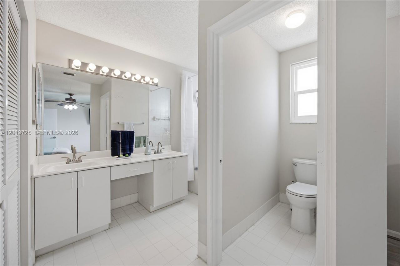 6001 NW 43rd Ter, Coconut Creek, FL 33073 Photo