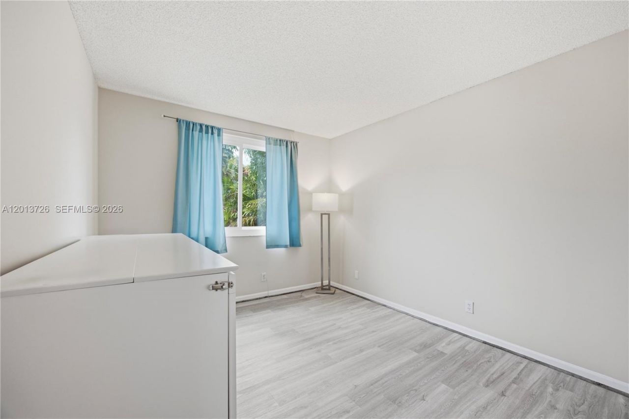6001 NW 43rd Ter, Coconut Creek, FL 33073 Photo