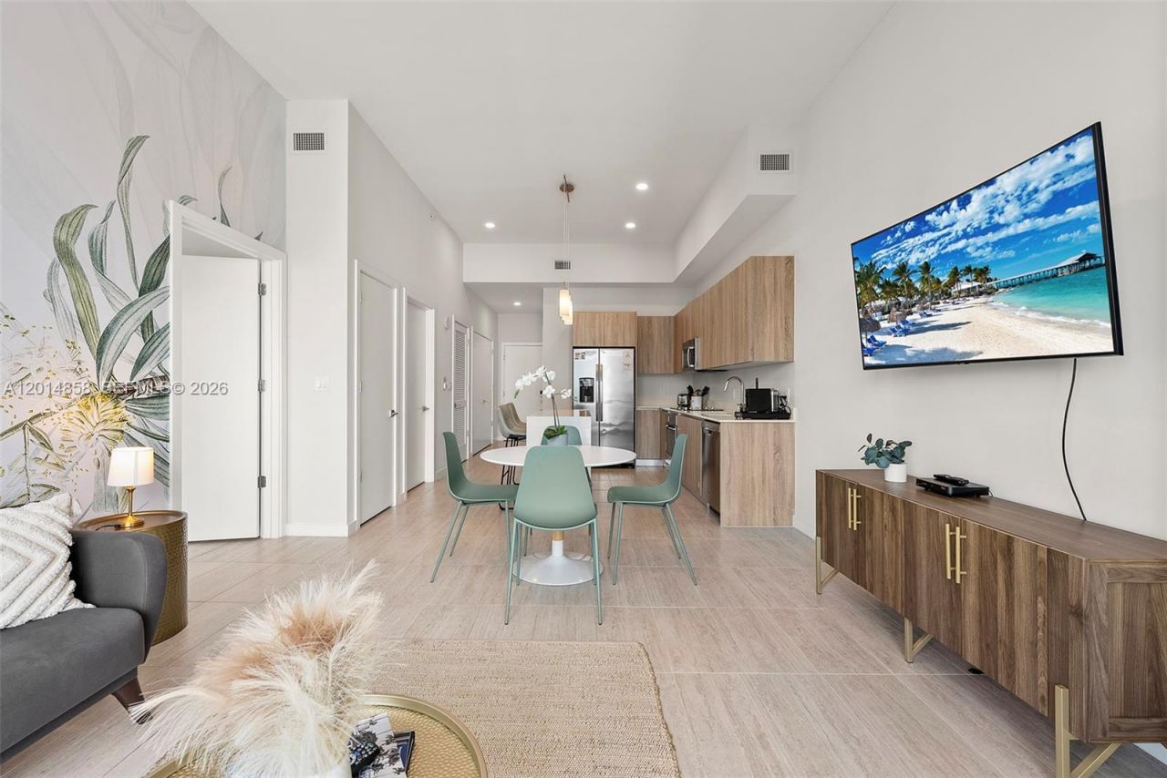 3900 Biscayne Blvd, Unit PH1220, Miami, FL 33137 Photo