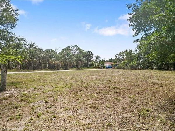 27820 Lime ST , BONITA SPRINGS, FL 34135