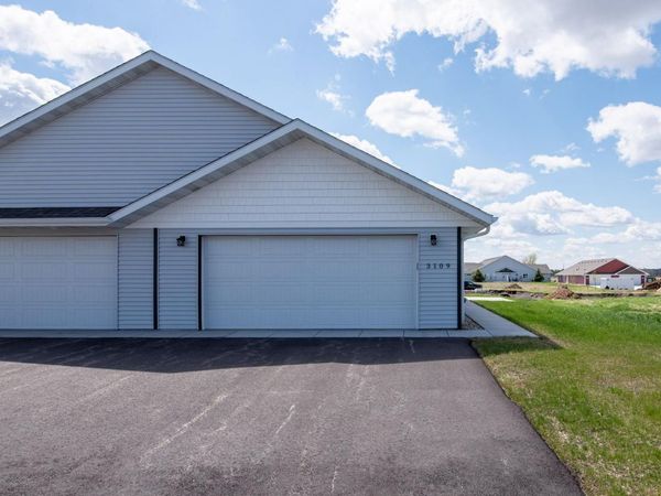 3109 Scotch Lane , Mankato, MN 56001