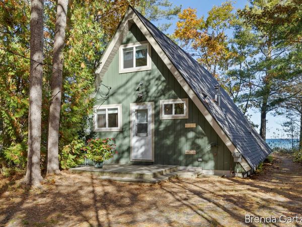 8991 Cordwood Trail, Cheboygan, MI 49721