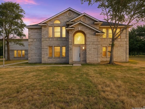 5155 EAGLE CLAW DR, Bulverde, TX 78163