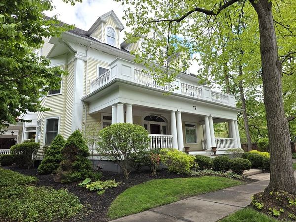 17 Sibley Place UN#03, Rochester, NY 14607