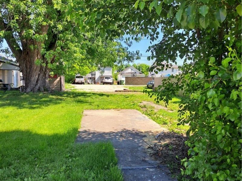 1413 Beckett Avenue, Cambridge, OH 43725 Photo 4