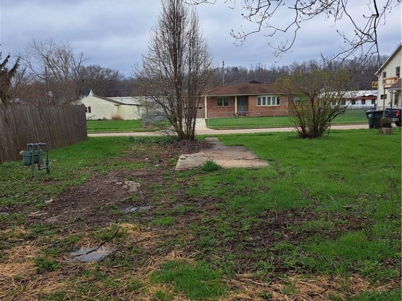 1413 Beckett Avenue, Cambridge, OH 43725 Photo 9