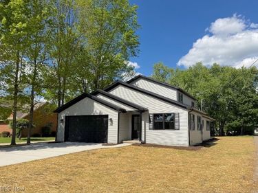 315 N Plum Street, Gnadenhutten, OH 44629