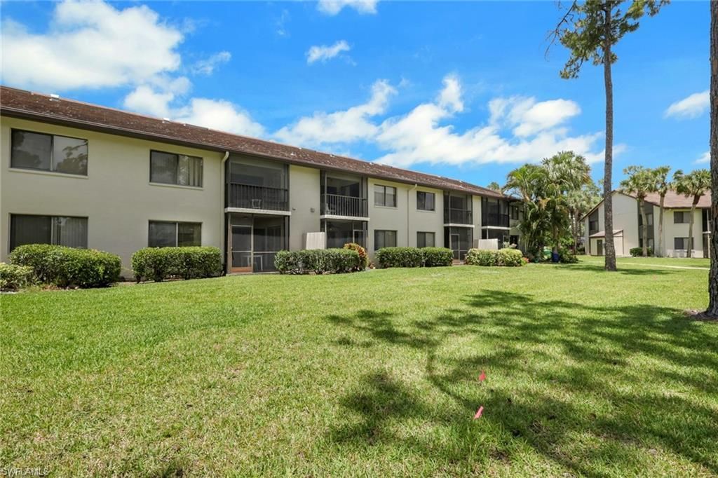 5809 Rattlesnake Hammock Rd, Unit 104, Naples, FL 34108 Photo