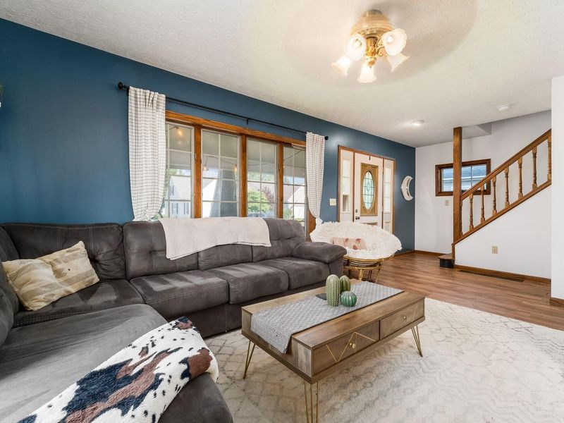 300 Oak Street, Baltimore, OH 43105 Photo 12
