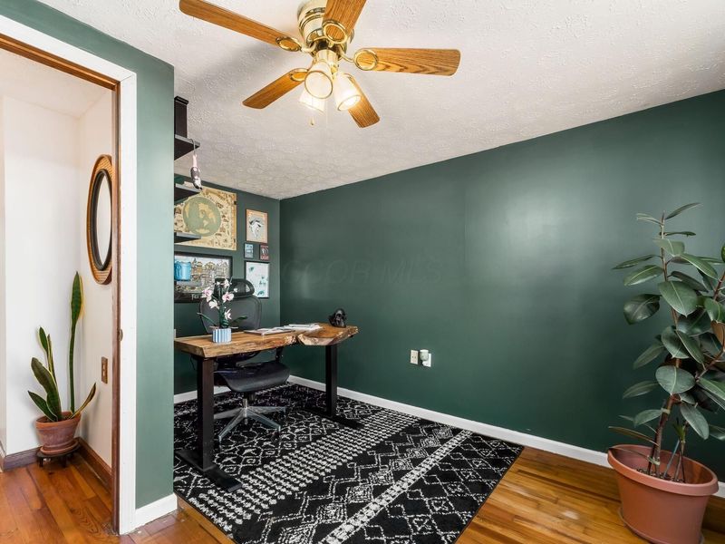 300 Oak Street, Baltimore, OH 43105 Photo 32