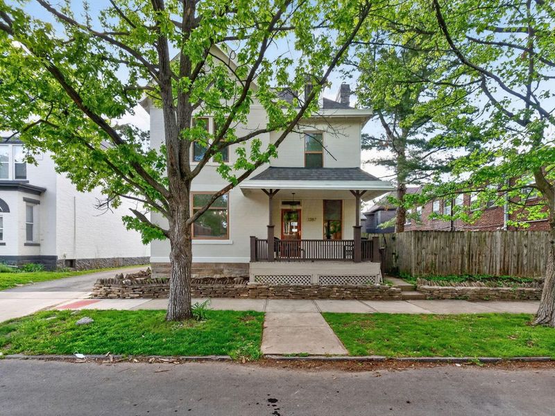 1387 Forsythe Avenue , Columbus, OH 43201 Photo 2
