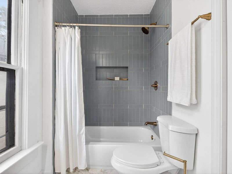 1387 Forsythe Avenue , Columbus, OH 43201 Photo 48