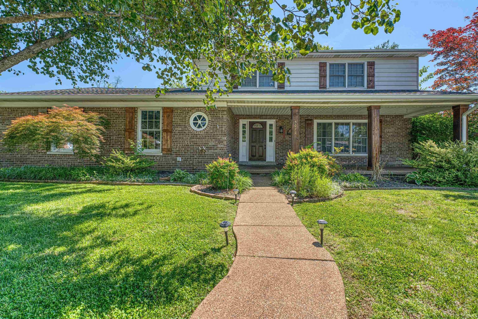 5071 W Sherwood Drive, Newburgh, IN 47630 Main Photo