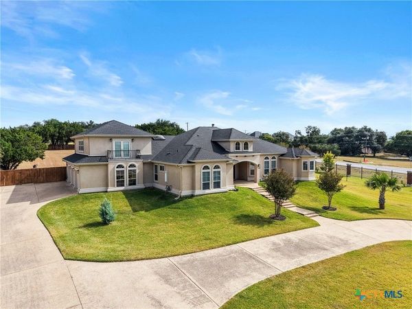 6717 Springwood Court , Temple, TX 76502