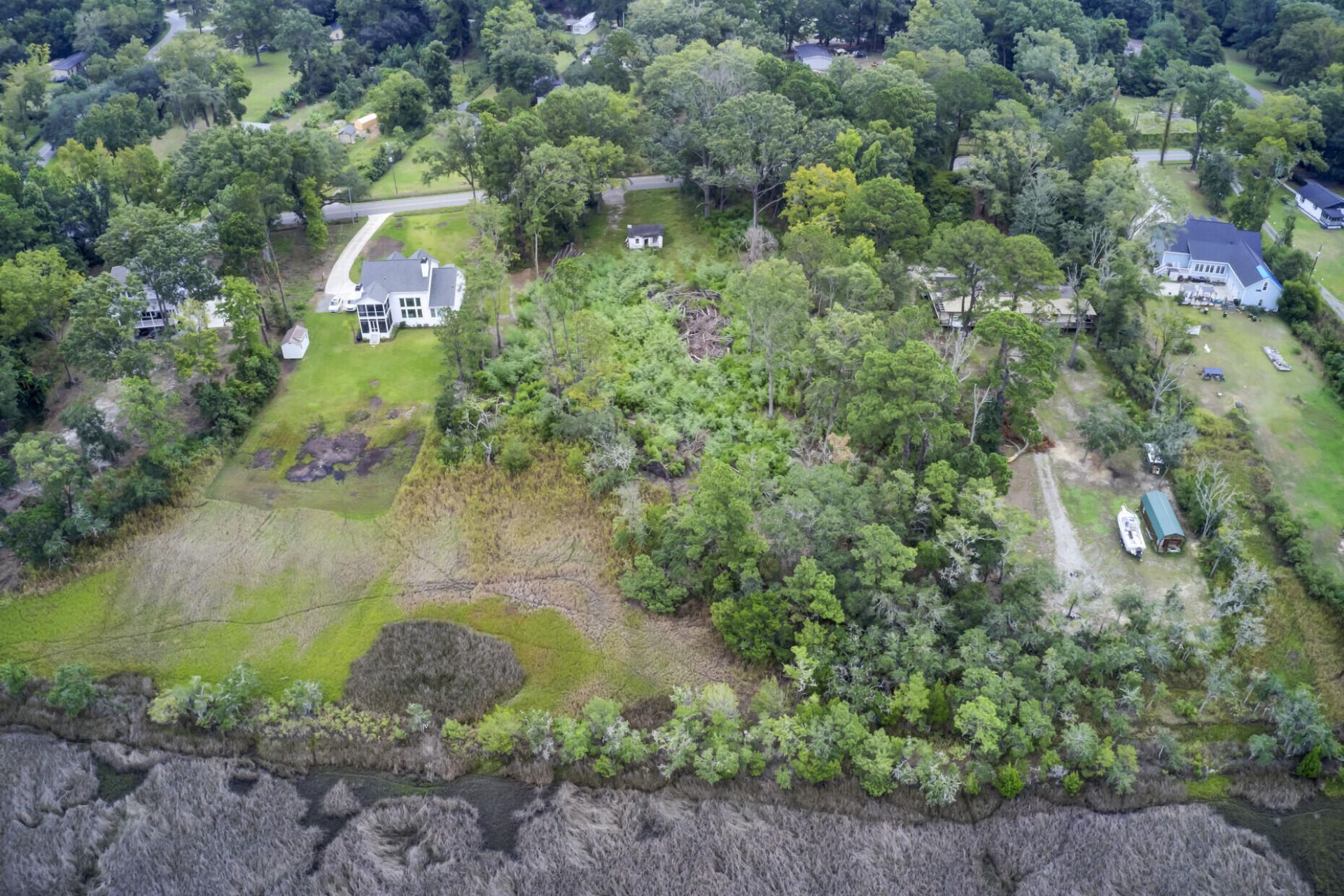 791 Hughes Road Photo 10
