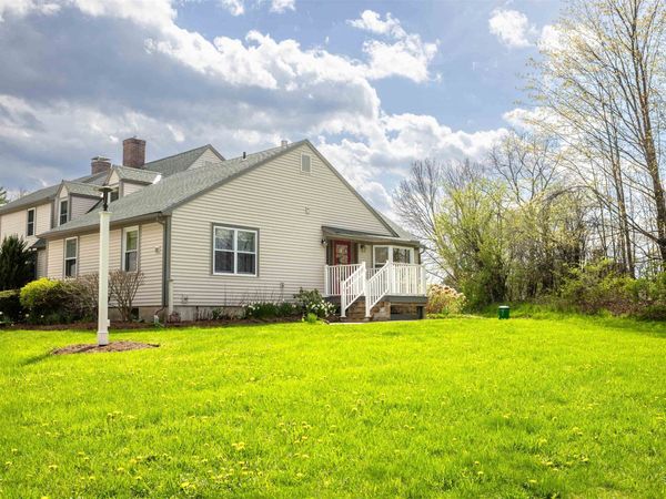 31 Evergreen Lane, Middlebury, VT 05753
