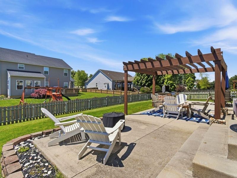 8877 Woodside Street , Canal Winchester, OH 43110 Photo 15