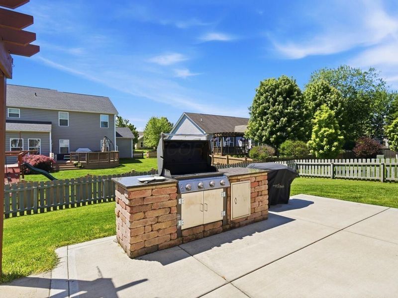 8877 Woodside Street , Canal Winchester, OH 43110 Photo 18